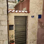 Old Stone House St Lawrence In The Heart Of Sibenik's Old Town Lägenhet *