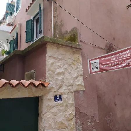 Old Stone House St Lawrence In The Heart Of Sibenik's Old Town Appartement Šibenik