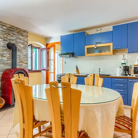 Old Stone House St Lawrence In The Heart Of Sibenik's Old Town Šibenik