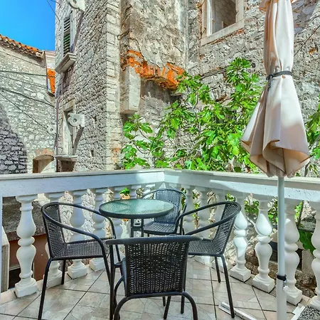 Apartman Old Stone House St Lawrence In The Heart Of Sibenik's Old Town *