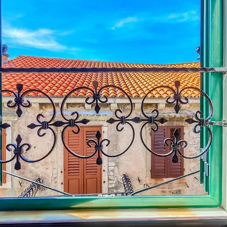 아파트 Old Stone House St Lawrence In The Heart Of Sibenik's Old Town