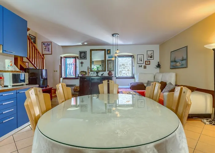 Old Stone House St Lawrence In The Heart Of Sibenik's Old Town Sibenik