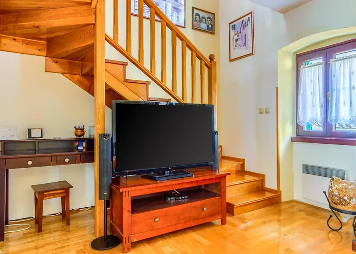 Old Stone House St Lawrence In The Heart Of Sibenik's Old Town Sibenik